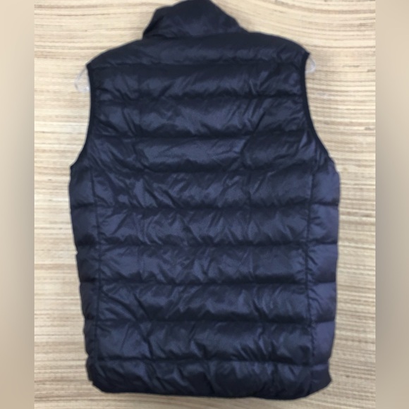 Quince Lightweight Down Packable Puffer Vest Size L - Picture 6 of 11